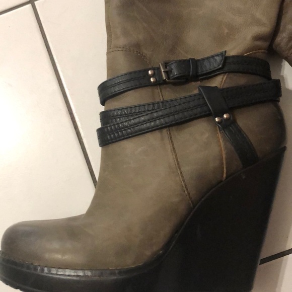 Jessica Simpson Boots - Picture 2 of 4